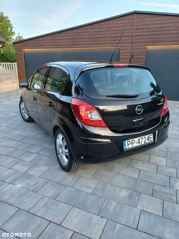 Opel Corsa - 4