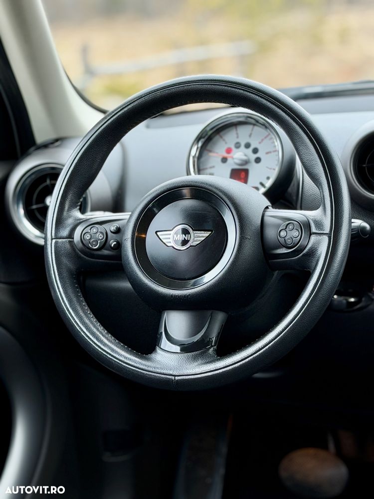 Mini Countryman Cooper D ALL4 AT - 22