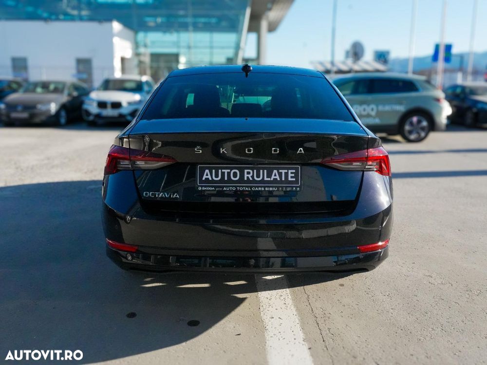 Skoda Octavia 2.0 TDI DSG Style - 4