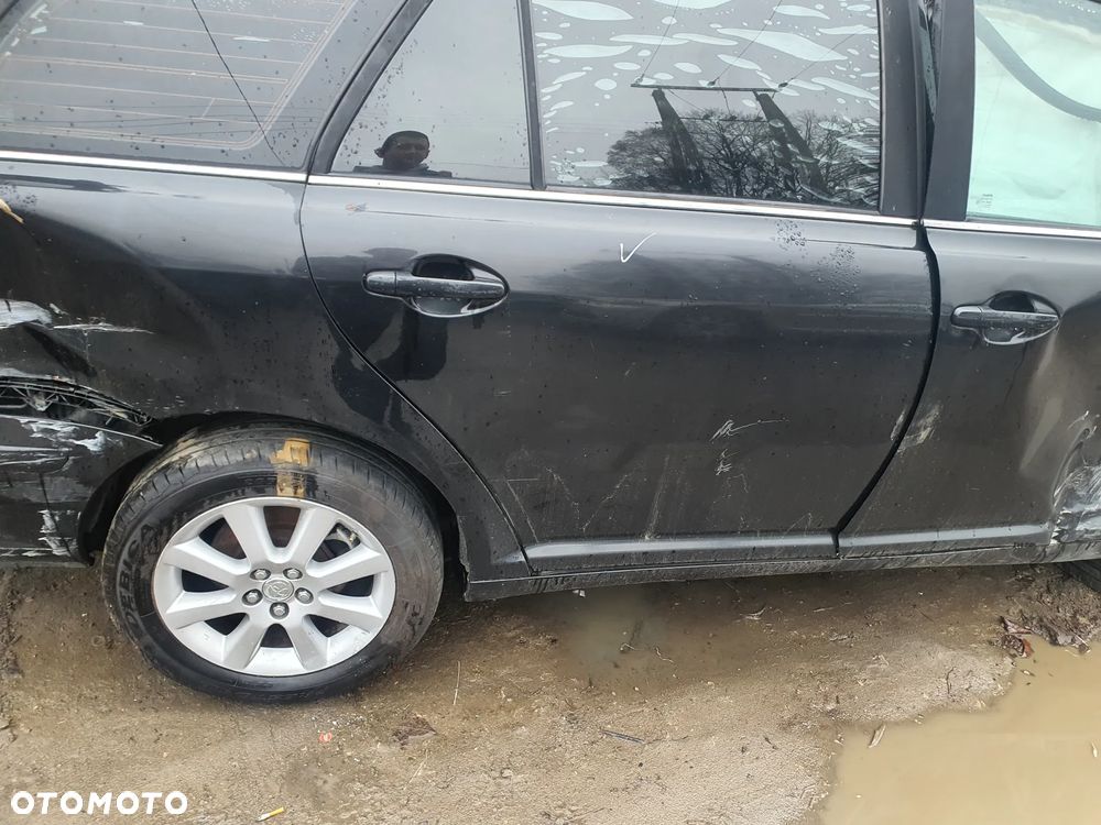 toyota avensis t25 209 maska zderzak lampa grill błotnik drzwi zbiornik paliwa szyba lusterko - 2