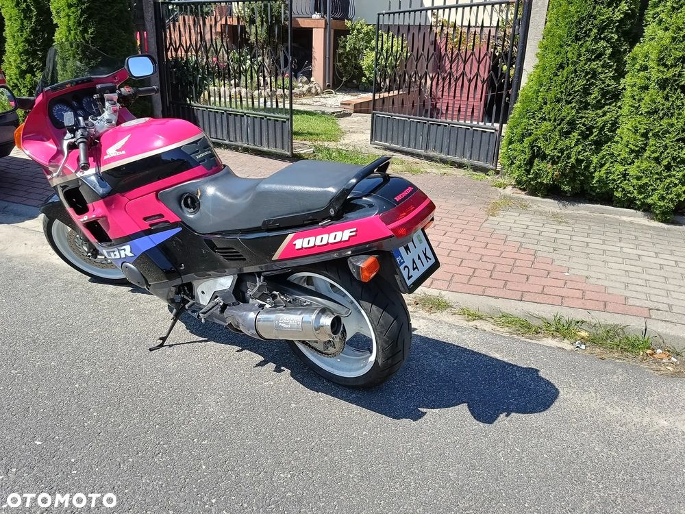 Honda CBR - 5