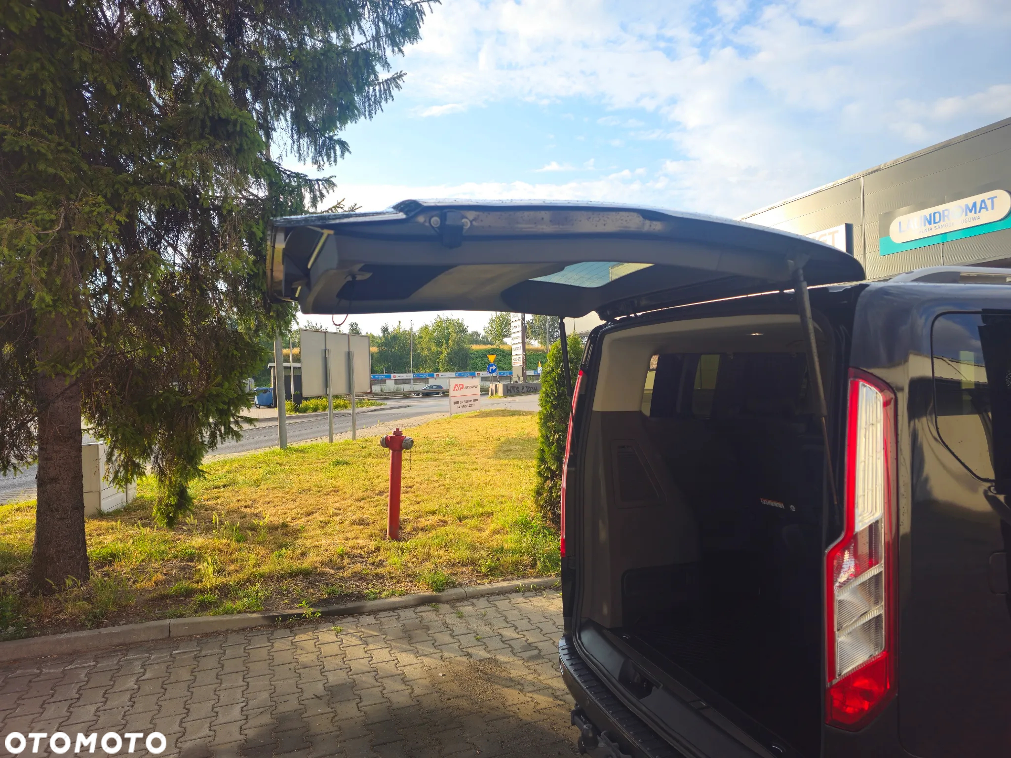 Ford Tourneo Custom 2.0 EcoBlue L2 Active SelectShift - 11
