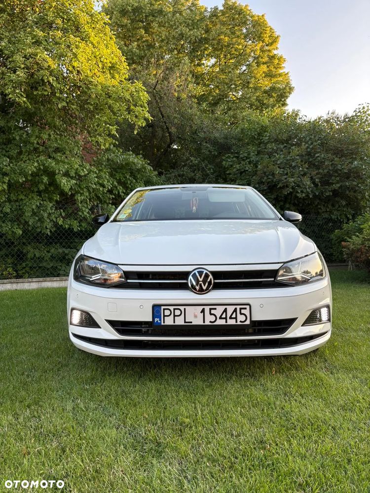 Volkswagen Polo - 2