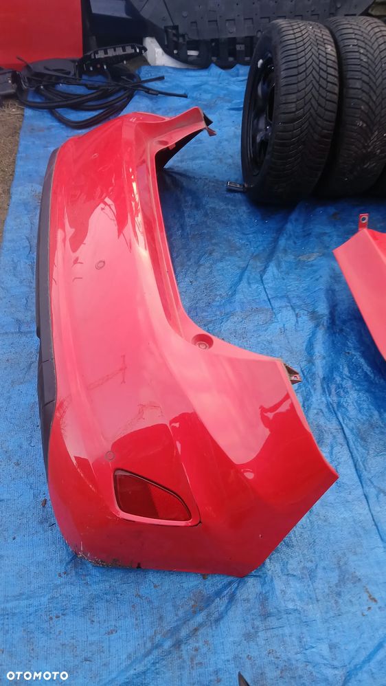 Ford Fiesta MK8 17- zderzak tył tylny 4x PDC kolor XH DK - 10