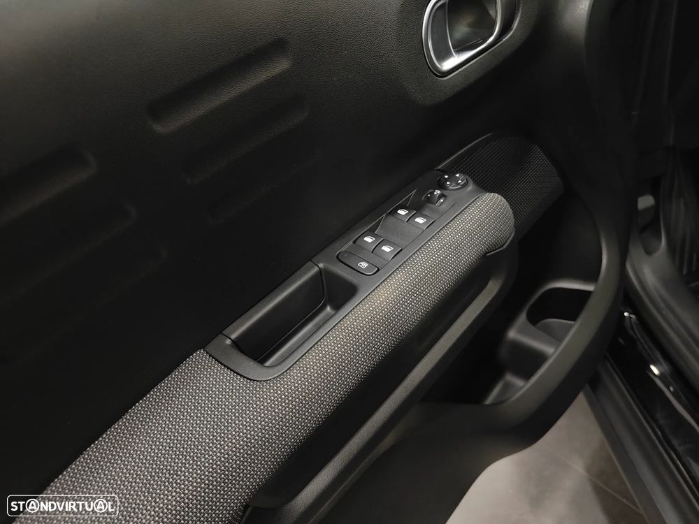Citroën C3 Aircross 1.2 PureTech Shine EAT6 - 24
