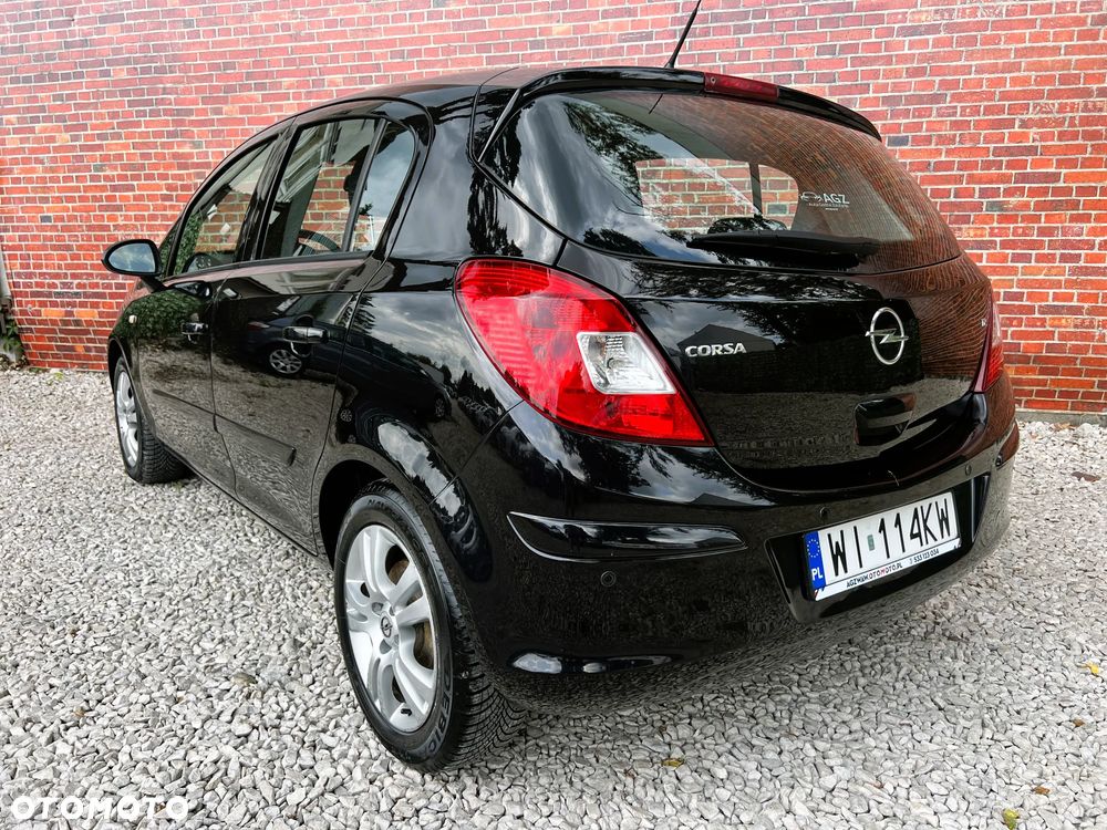 Opel Corsa - 4