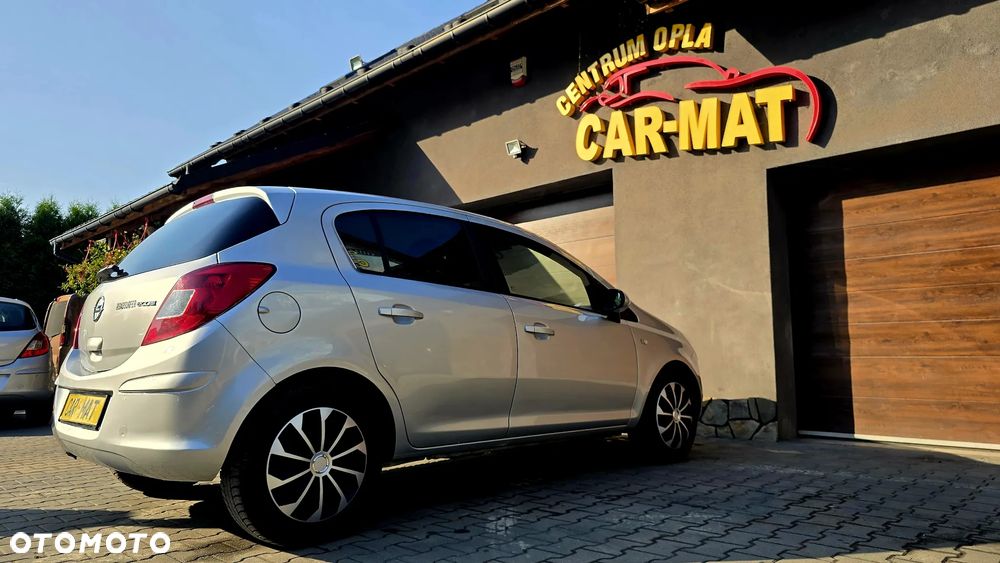 Opel Corsa 1.4 16V 150 Jahre - 7