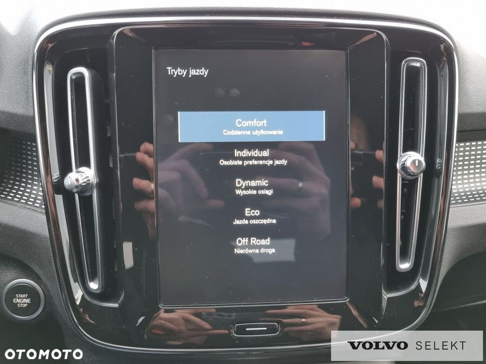 Volvo XC 40 - 26