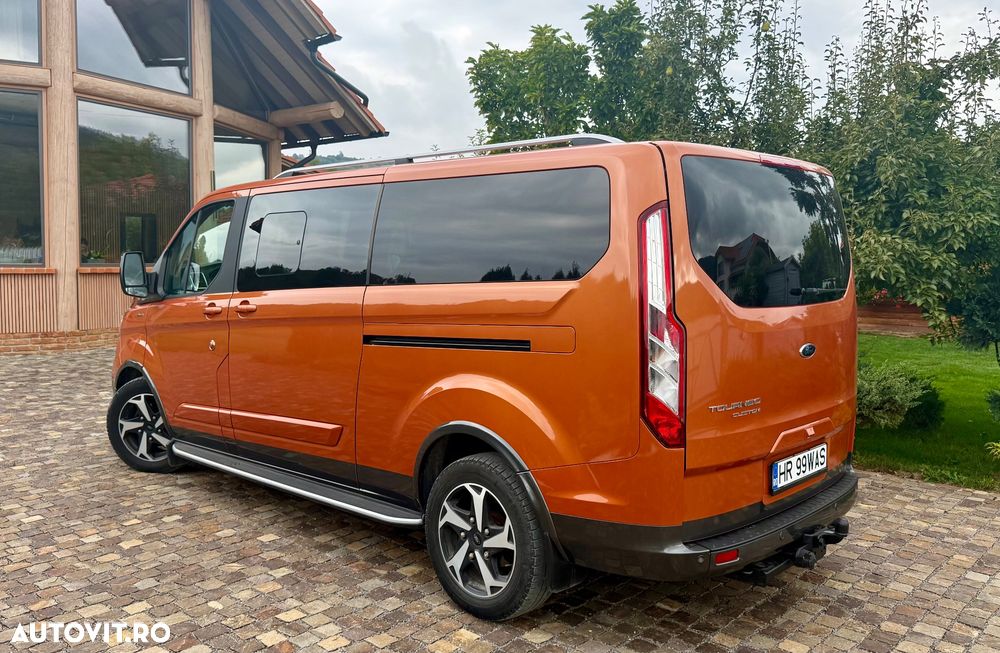 Ford Tourneo Custom - 3