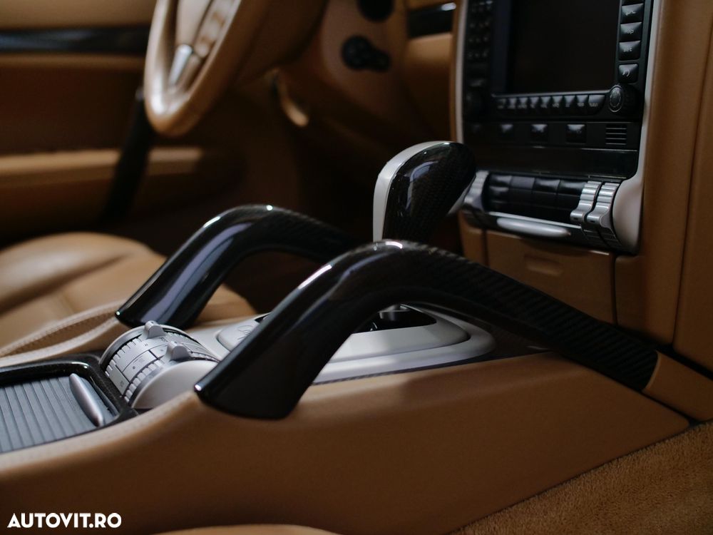 Porsche Cayenne - 33