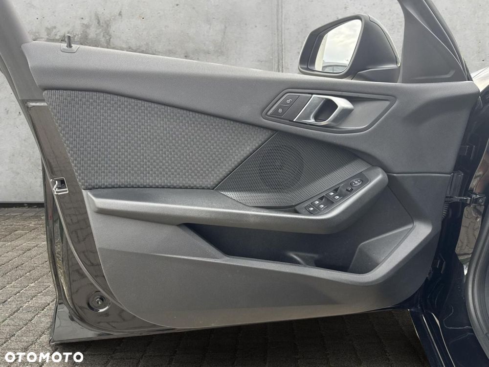 BMW Seria 1 118i Advantage - 18