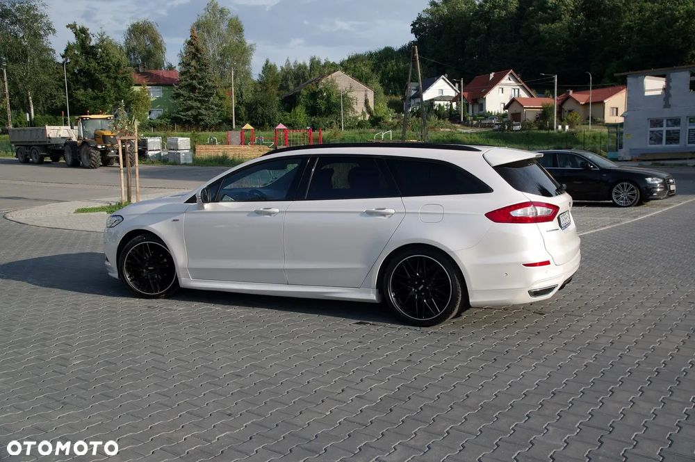 Ford Mondeo 2.0 TDCi Bi-Turbo ST-Line X PowerShift - 13