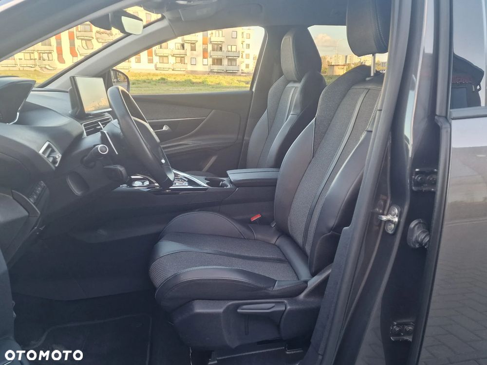 Peugeot 3008 - 19
