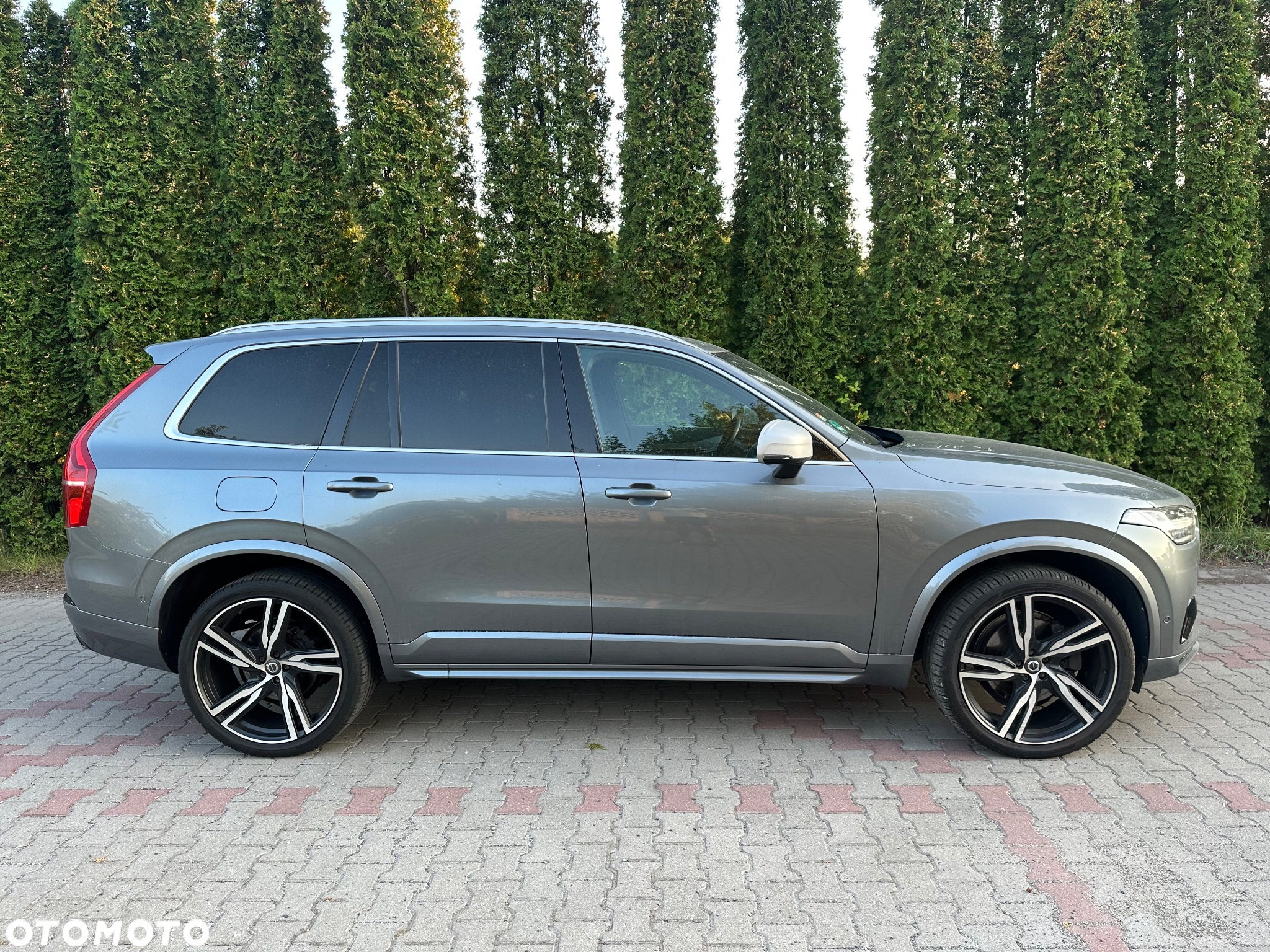 Volvo XC 90 D5 AWD R-Design - 16