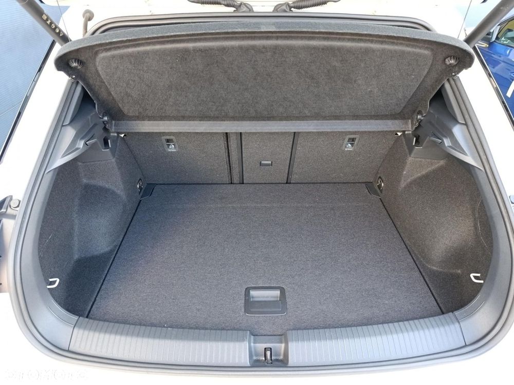 Volkswagen T-Roc - 25