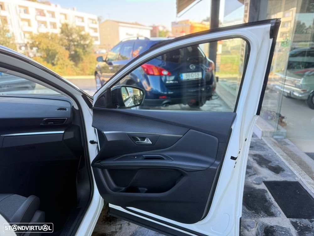 Peugeot 3008 - 13