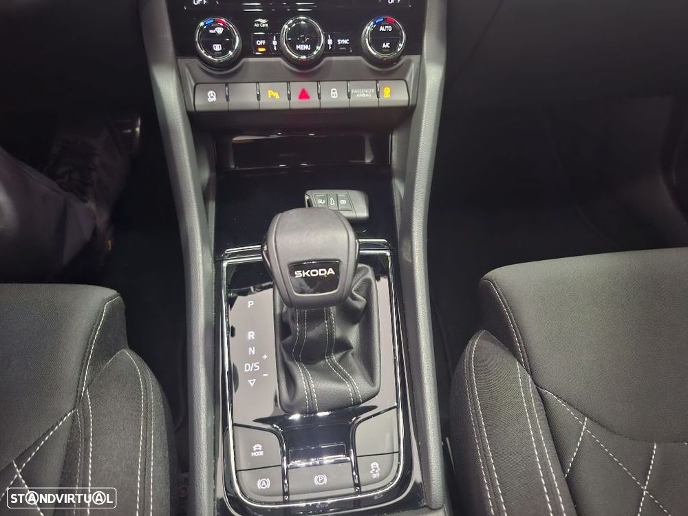 Skoda Karoq 2.0 TDI Sportline DSG - 21