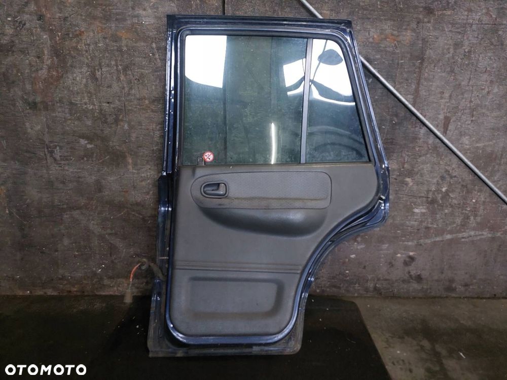 DRZWI KOMPLETNE PRAWY TYŁ KIA SPORTAGE I B4 - 4