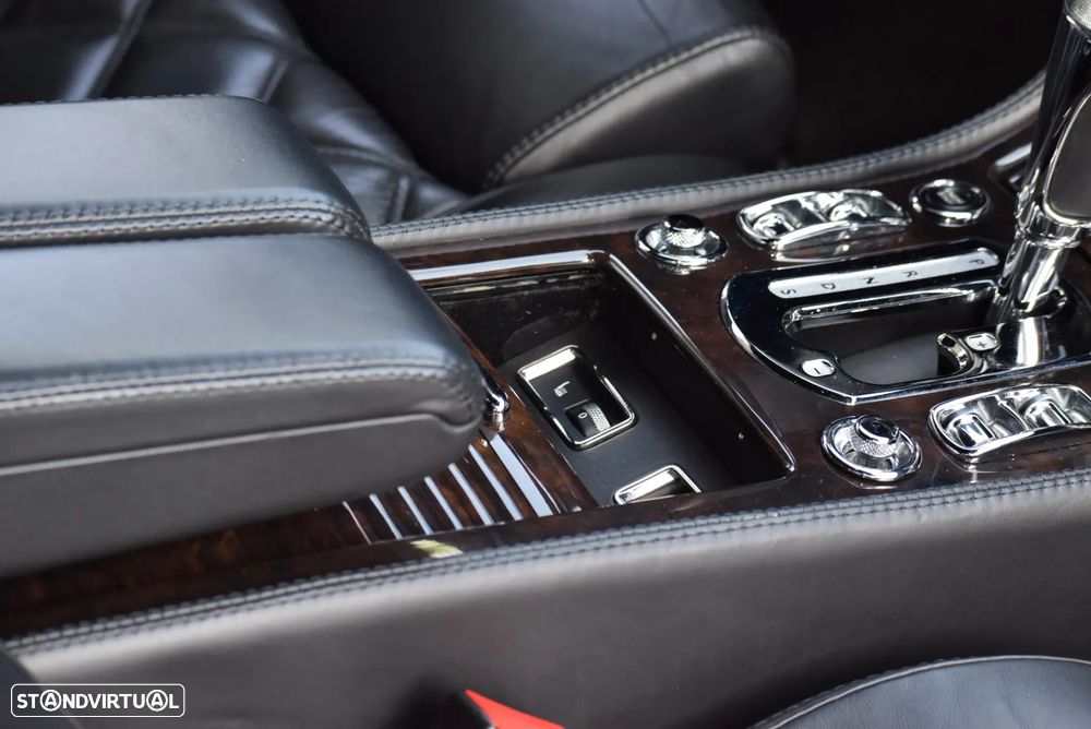 Bentley Brooklands - 43