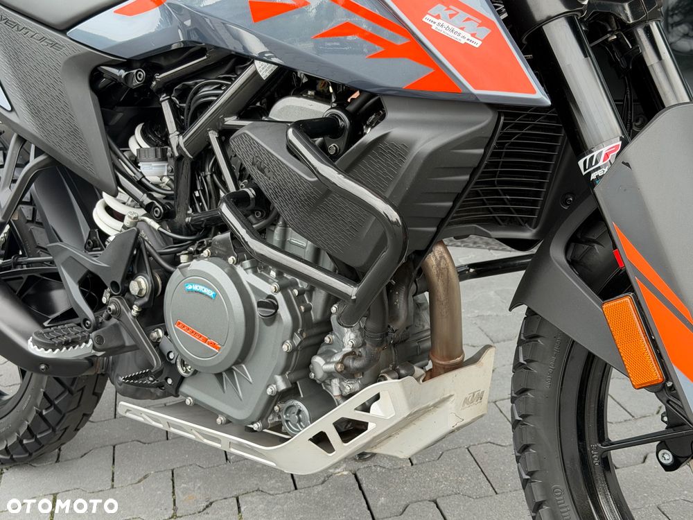 KTM Adventure - 16