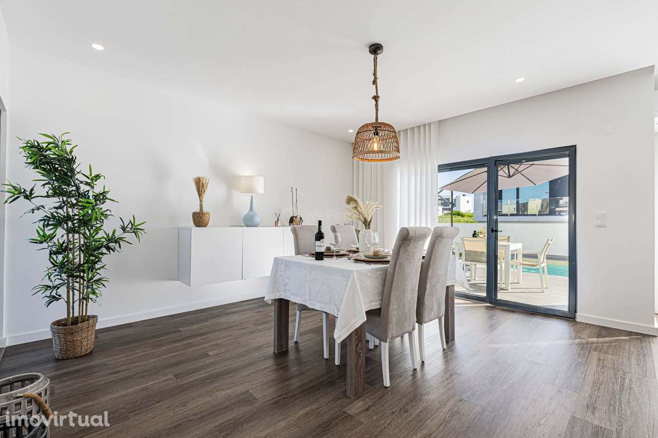 Moradia Térrea T3 Única  na Caparica: Sofisticação, Conforto e Qualida - Grande imagem: 5/60