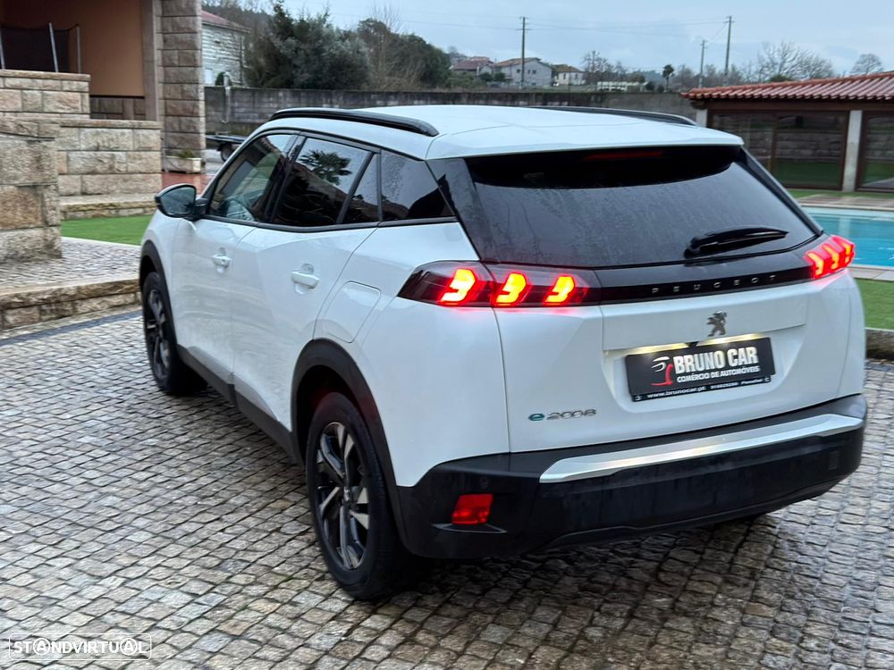 Peugeot e-2008 50 kWh SE Style - 15