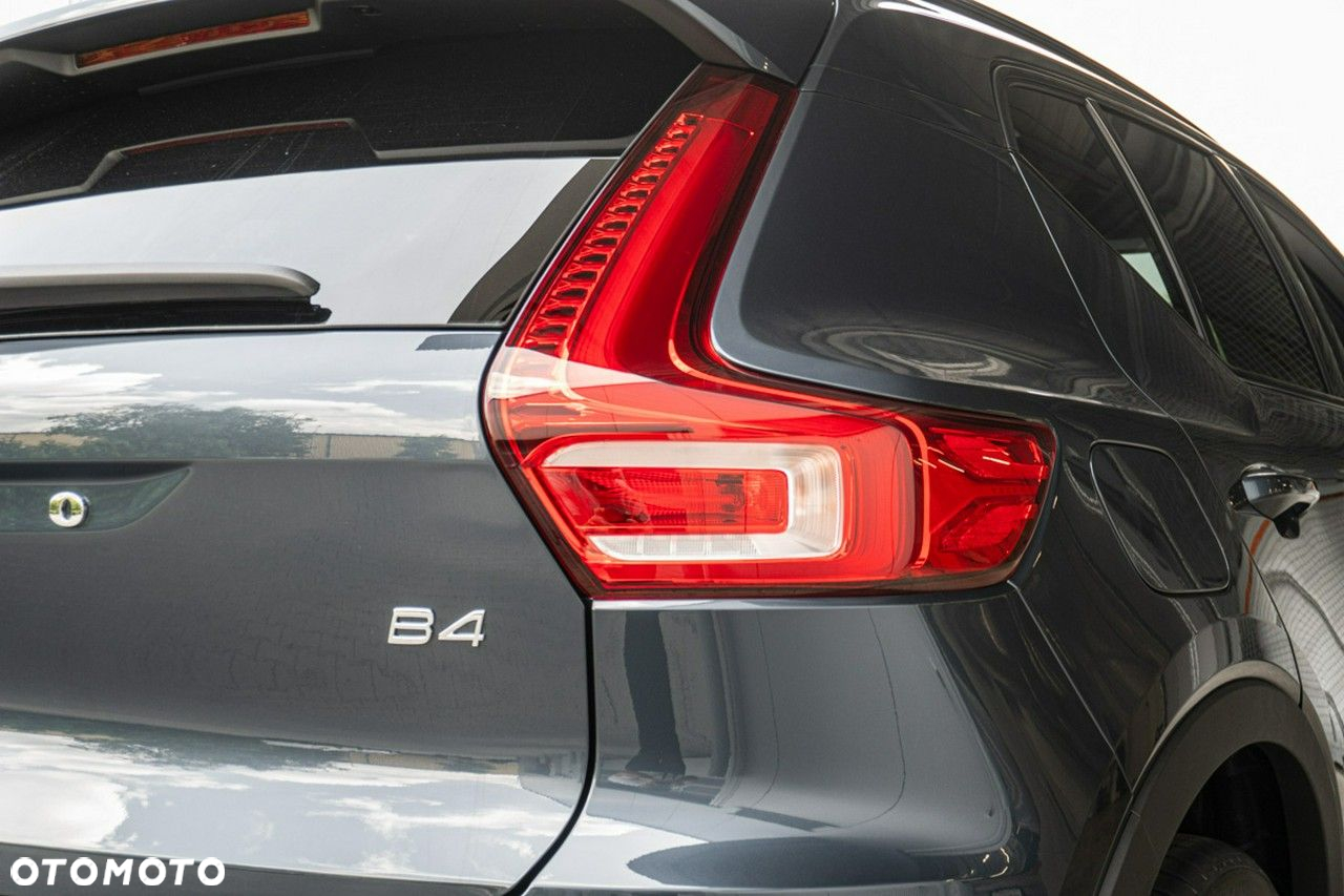 Volvo XC 40 - 23