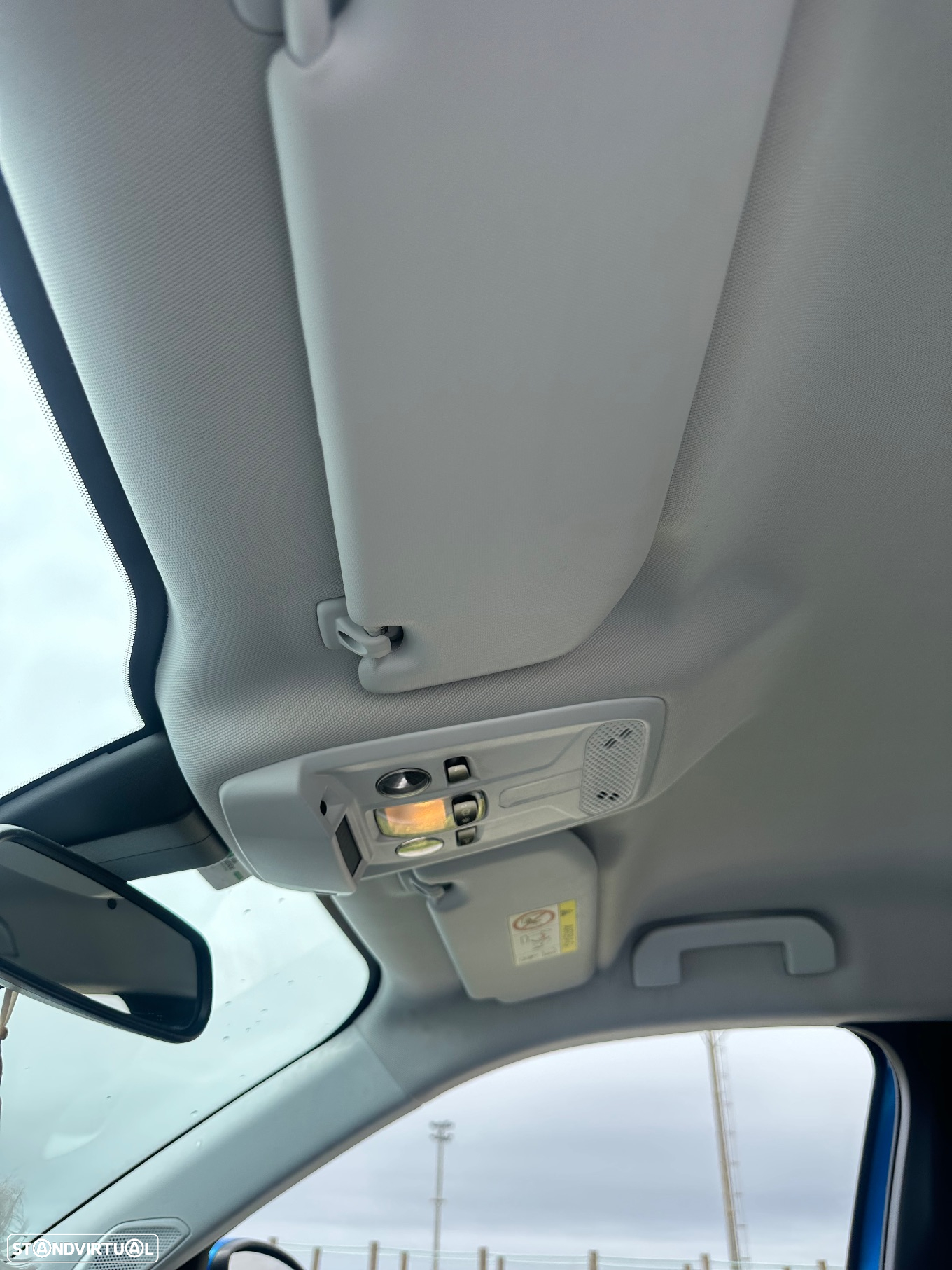 Peugeot 2008 1.2 PureTech Active - 13
