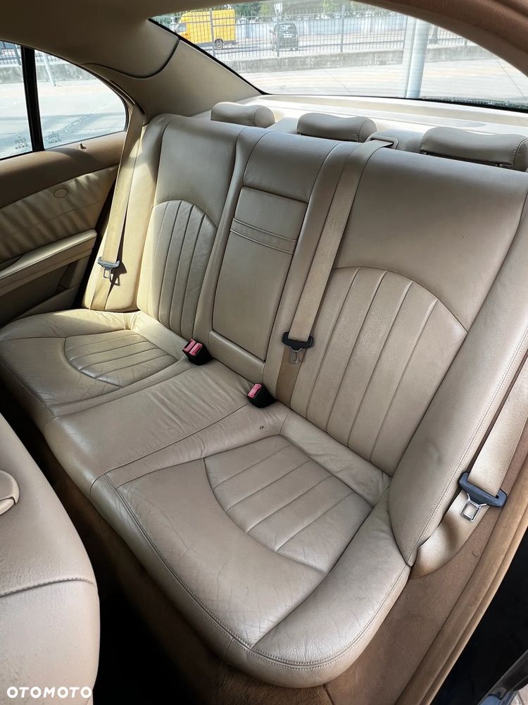 Mercedes-Benz Klasa E 320 CDI Elegance - 14
