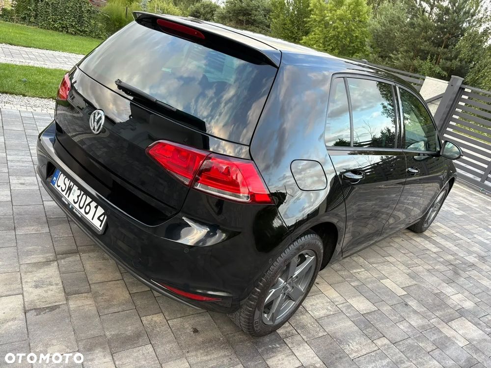Volkswagen Golf 1.2 TSI BMT Trendline Perfectline - 26