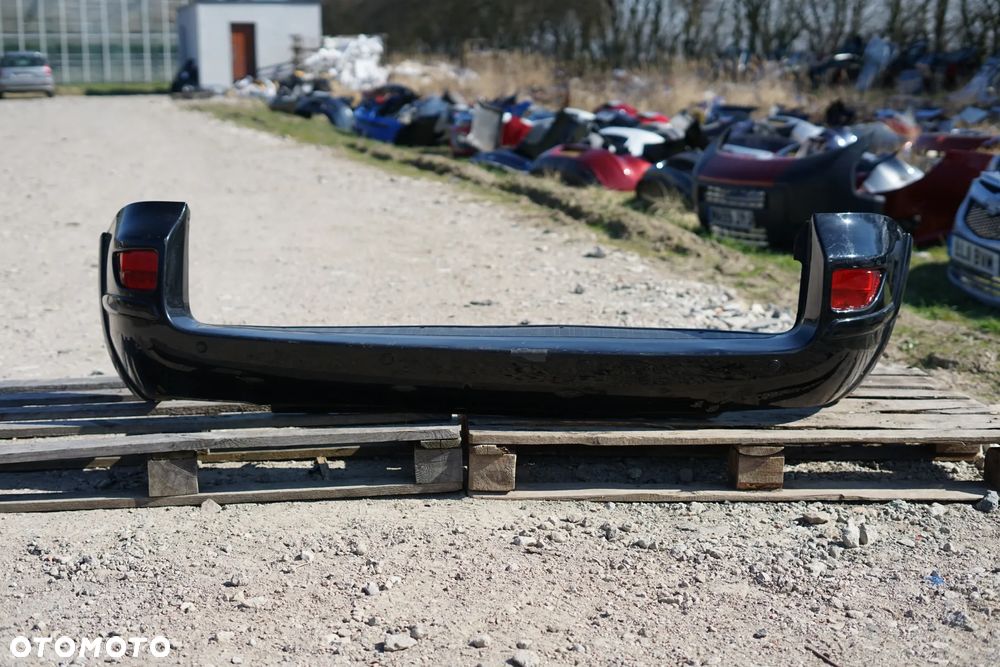 Zderzak tył tylny Toyota RAV4 III 5D PDC 202