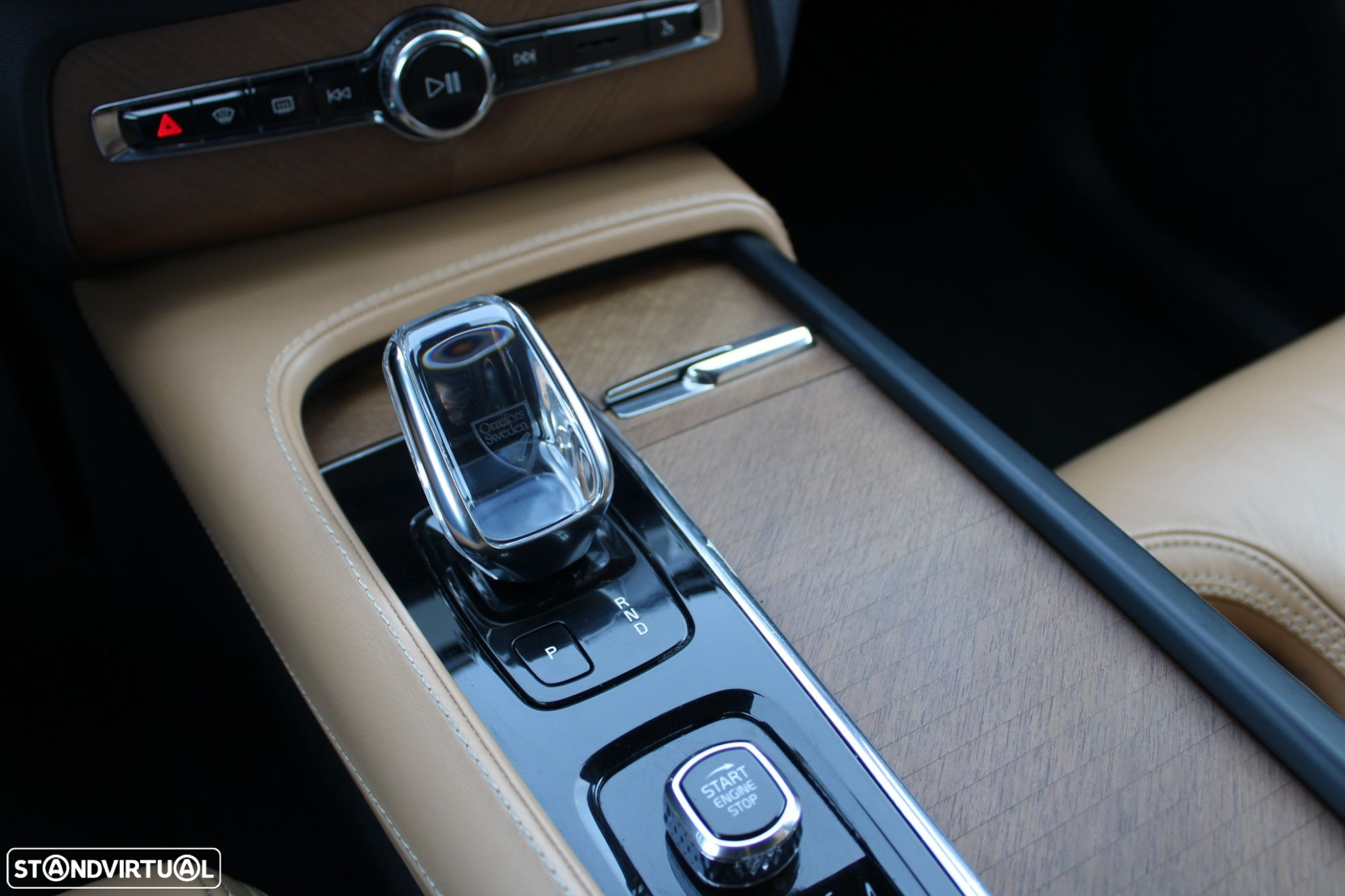Volvo XC 90 2.0 T8 PHEV Inscription AWD - 28