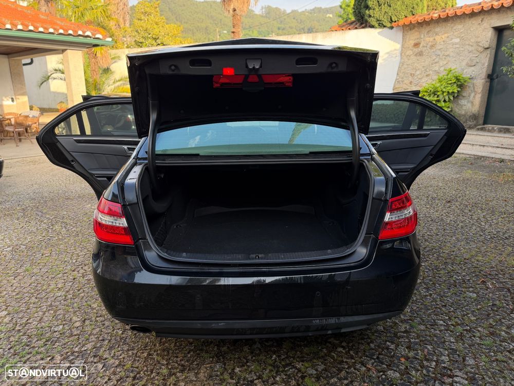 Mercedes-Benz E 250 CDI Avantgarde BlueEfficiency — fotografia 13