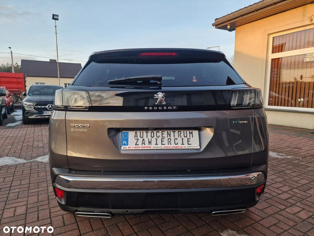 Peugeot 3008 1.6 PureTech HYbrid GT Line S&S EAT8 - 6