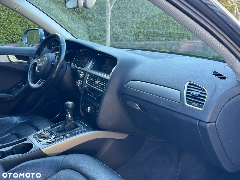 Audi A4 Avant 2.0 TDI DPF Ambition - 9