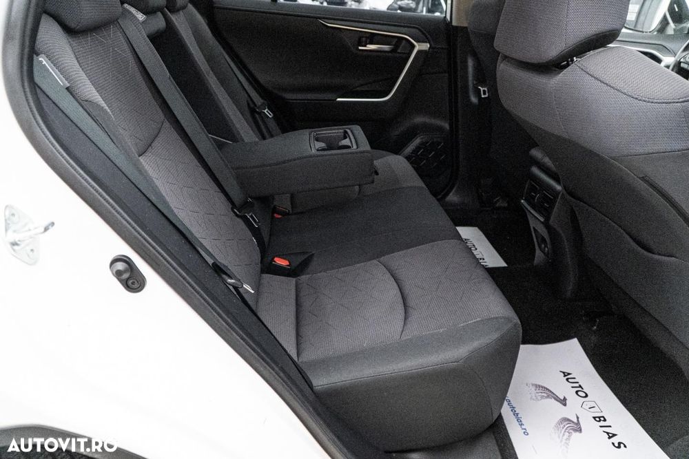 Toyota RAV4 2.0P CVT AWD Dynamic - 8