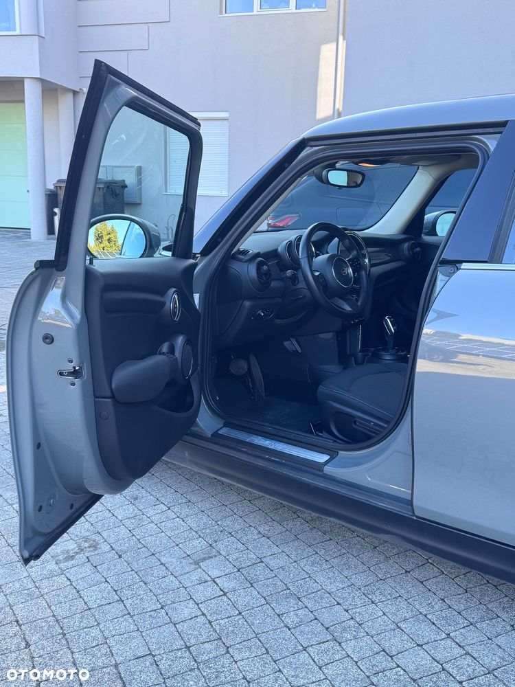 MINI ONE Yours Trim - 5