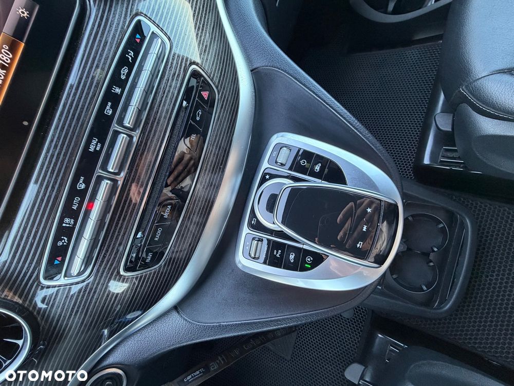 Mercedes-Benz Klasa V 250 d 9G-Tronic (ekstra d³) - 18