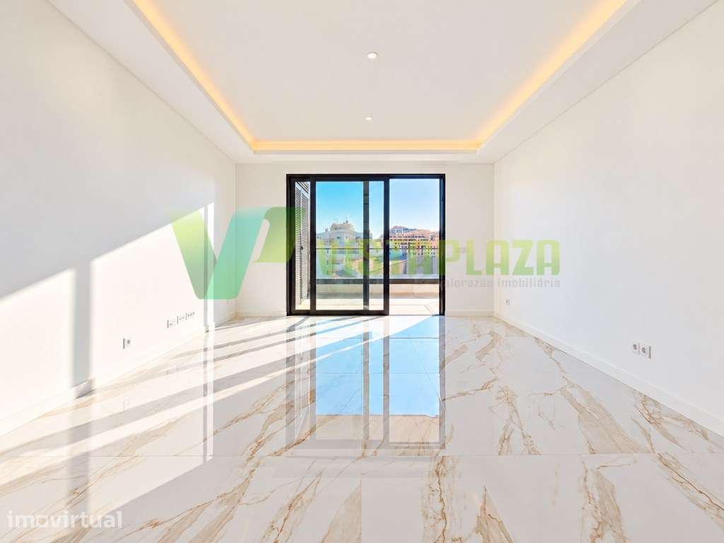 T2 Novo com Terraço Privativo e Piscina Infinita junto à Praia do A... - Grande imagem: 2/23