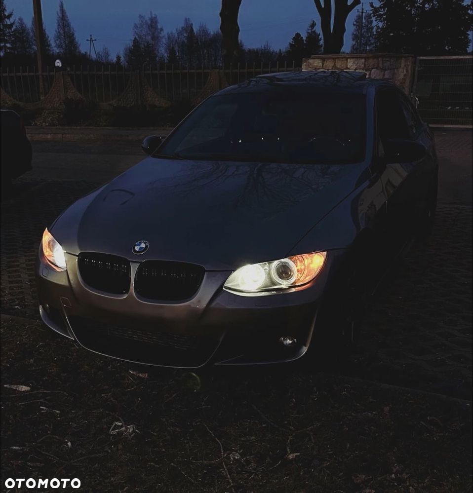 BMW Seria 3 335i Coupe M Sport Edition - 6