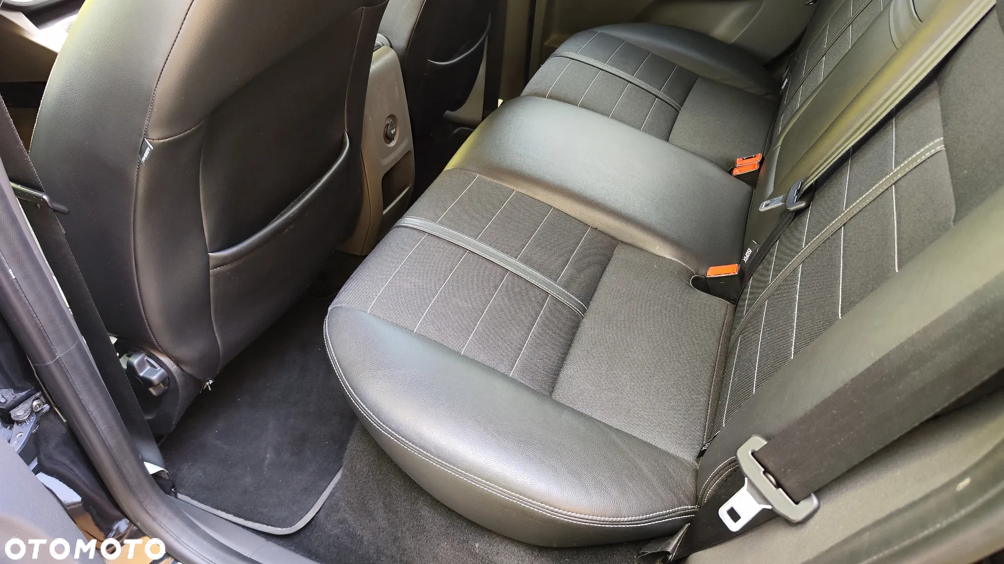 Ford Kuga 2.0 TDCi 4WD Titanium - 24