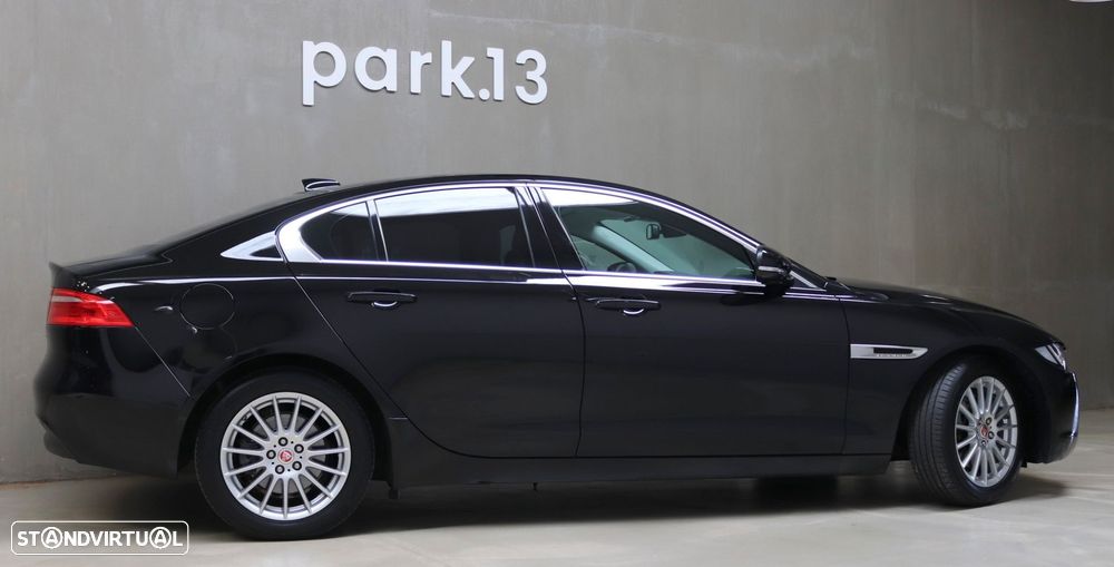 Jaguar XE E-Performance Aut. Prestige - 4
