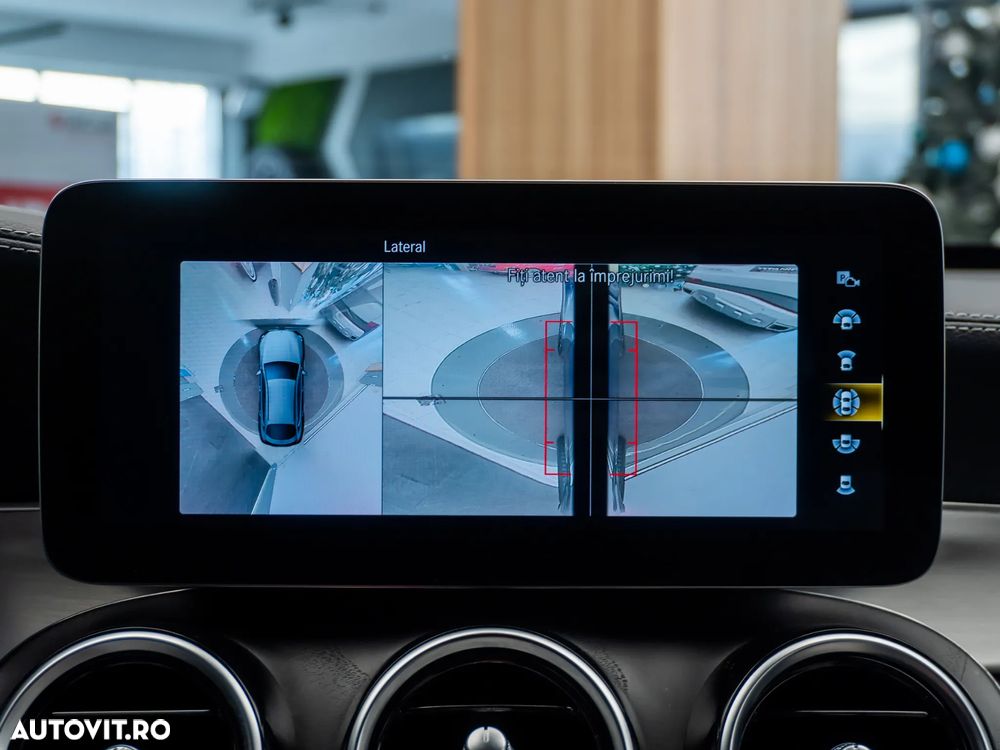 Mercedes-Benz GLC - 26