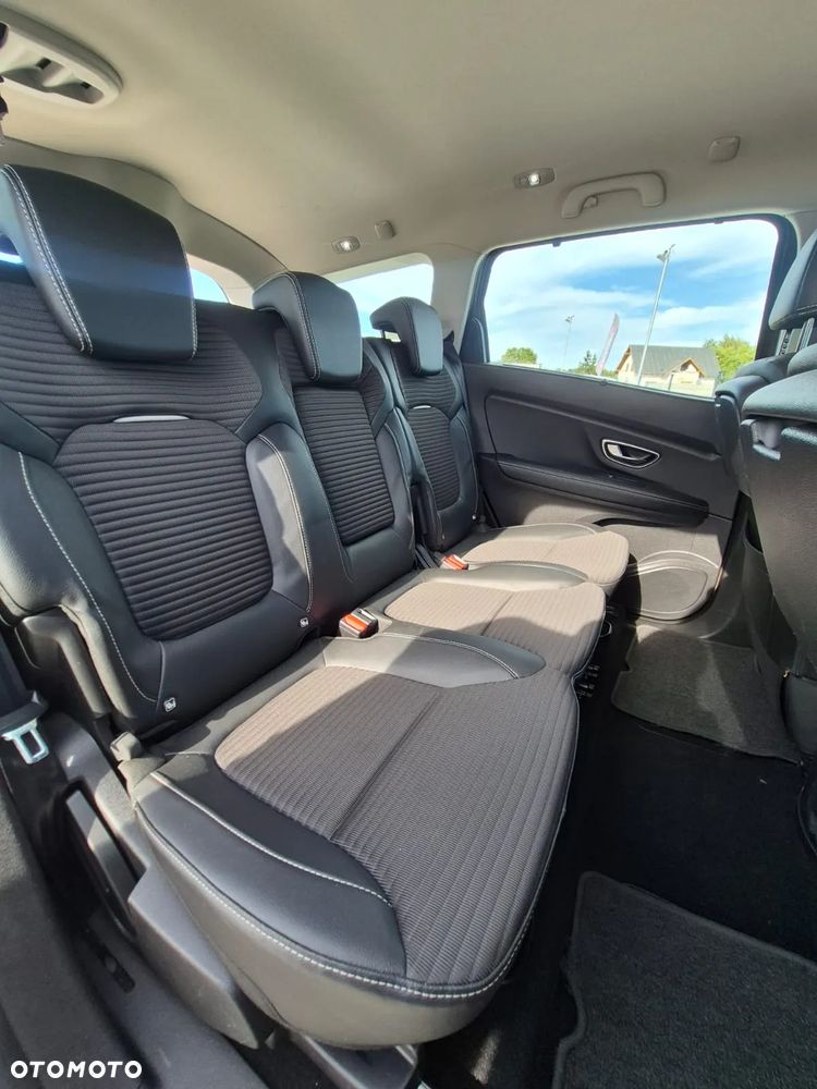 Renault Grand Scenic - 20