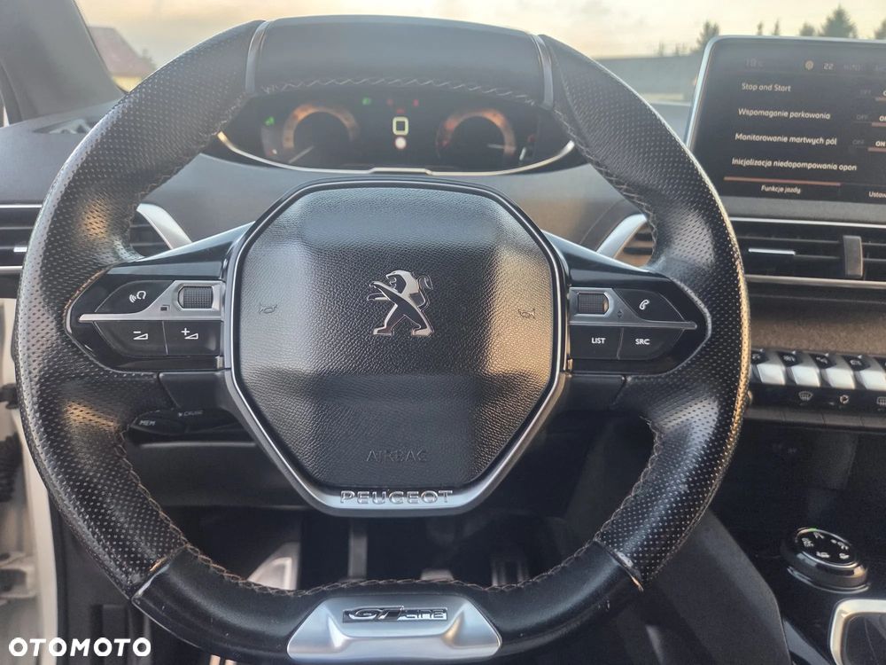 Peugeot 3008 1.2 PureTech GPF Allure S&S - 12