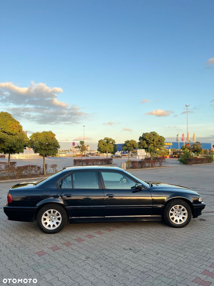 BMW Seria 7 730d - 9