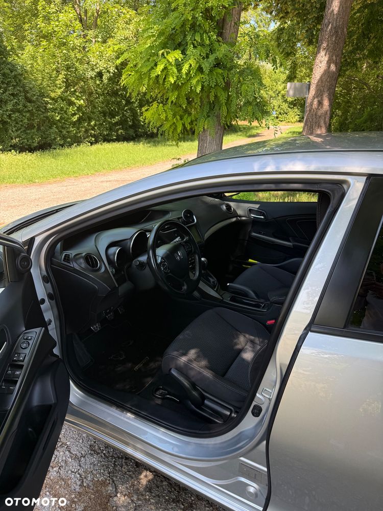 Honda Civic 1.8 Sport - 16