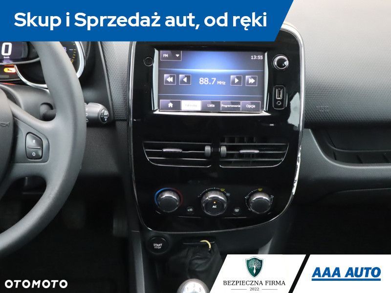 Renault Clio - 15