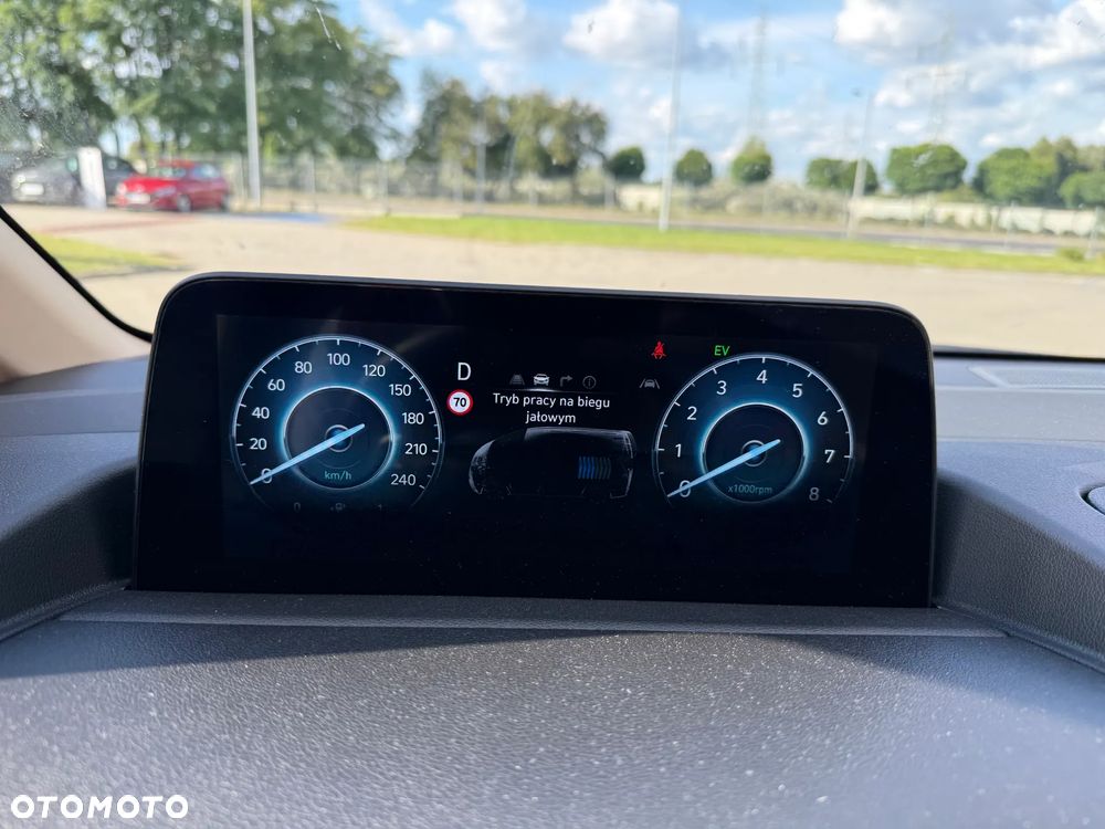 Hyundai Staria 1.6 T-GDI HEV Smart VIP - 10