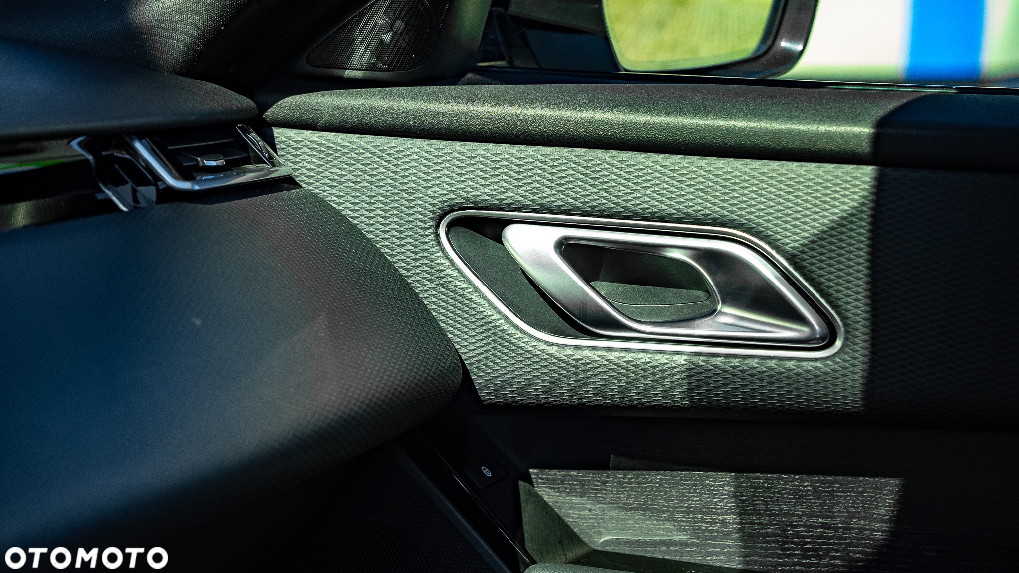 Land Rover Range Rover Velar 2.0 R-Dynamic - 26